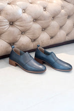 Load image into Gallery viewer, Leather Oxford Shoes
