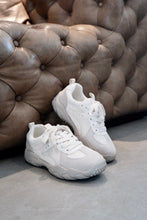 Load image into Gallery viewer, Leather Sneakers
