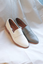 Load image into Gallery viewer, Leather Classic Loafer Shoes
